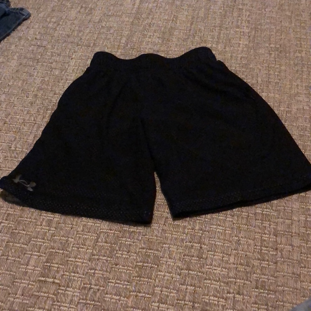 Underarmour shorts
